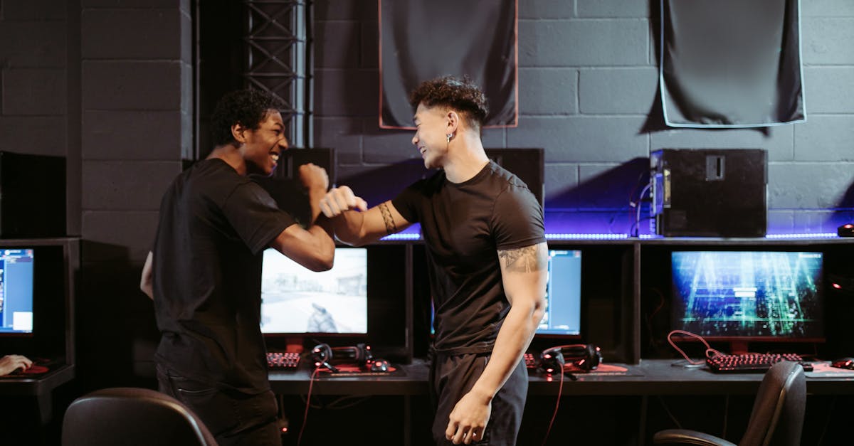 白号发卡网:短信如何在互联网时代重新定义关系