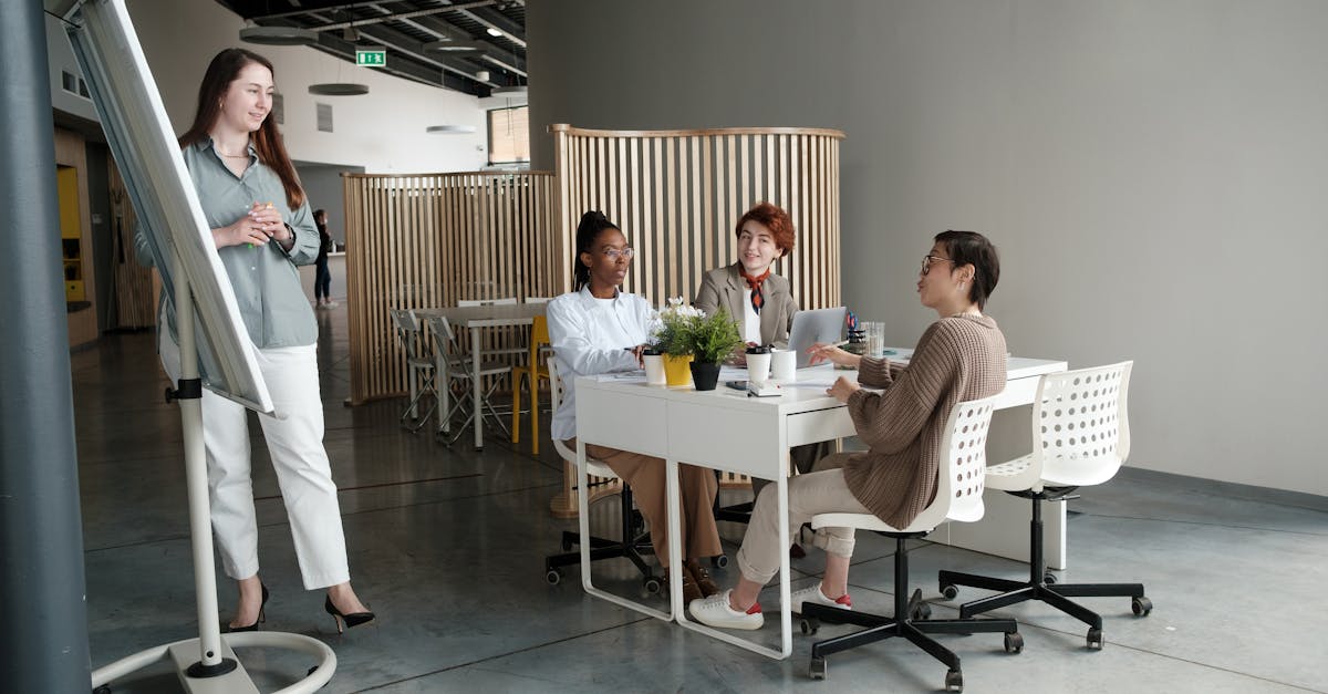 蜂巢互联实名账号：怎么购买游戏平台