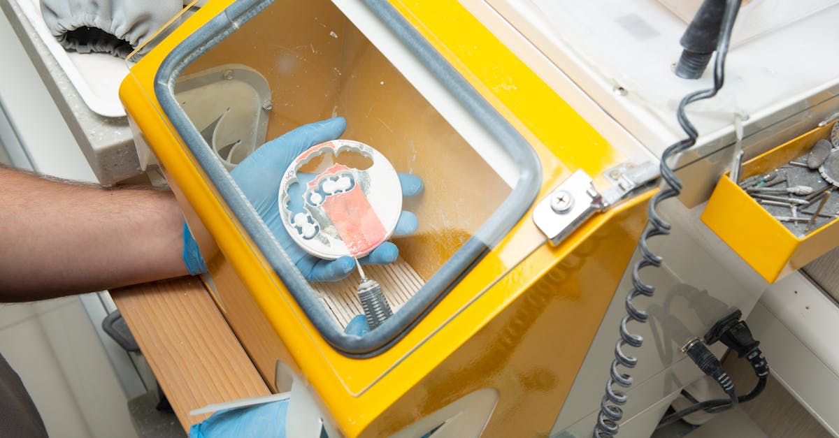 买卖微信号码：海外旅游必备：流量卡