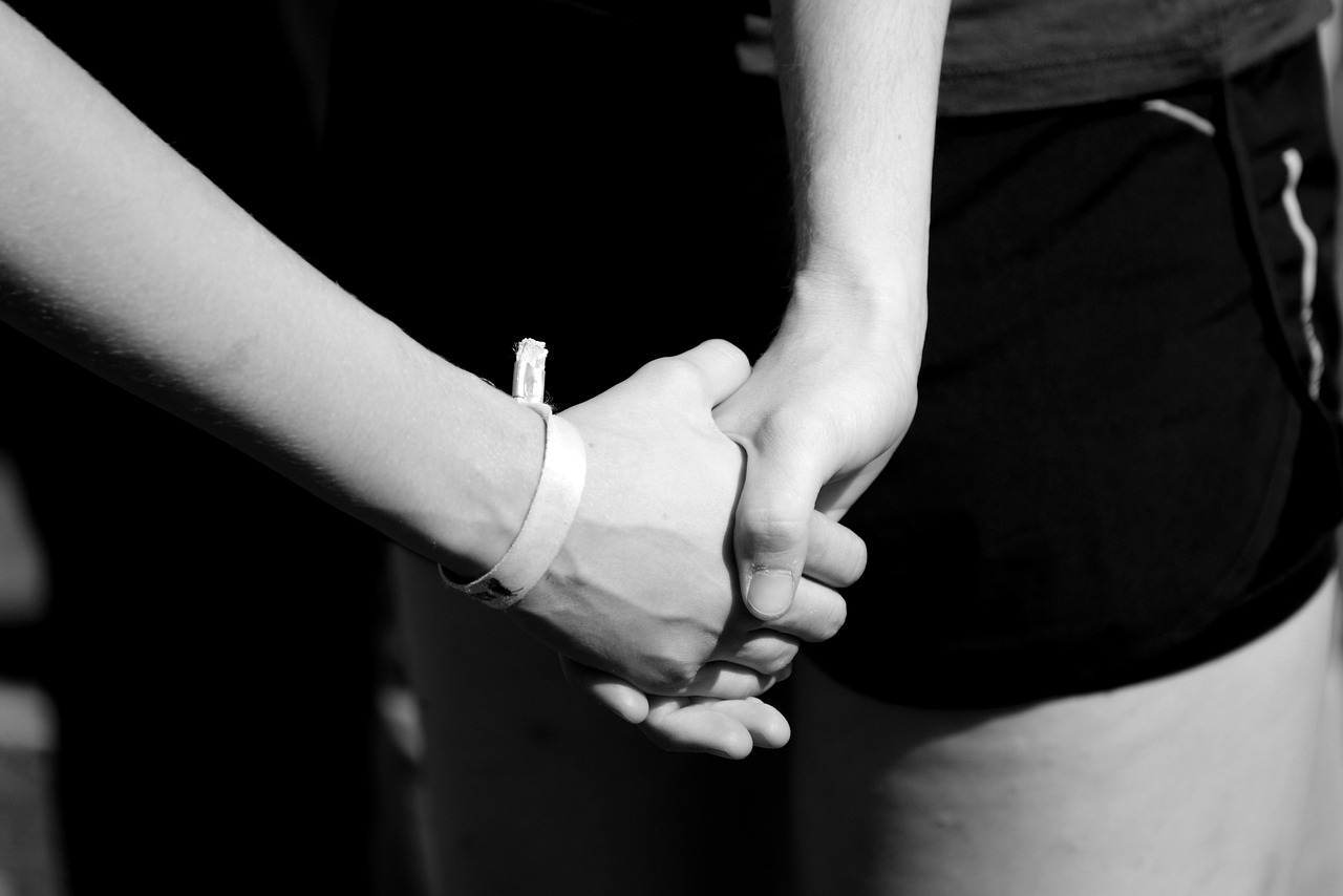 华人女生日记app详情下载教程